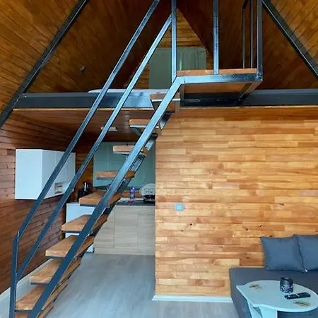 בית נופש Nefesurla Bungalov4 אורלה